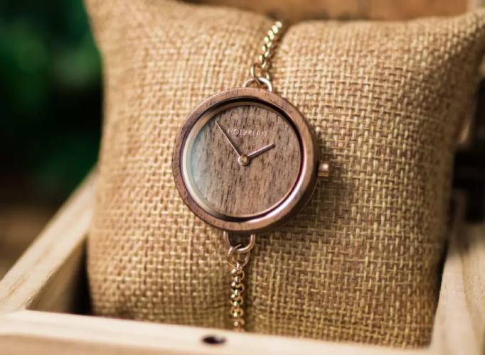 15th Anniversary Gift Ideas