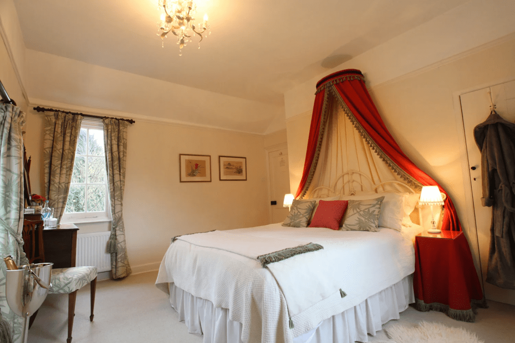 Cottage+bedroom