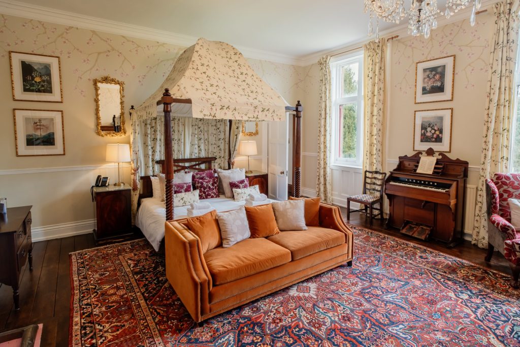 Beautiful Wedding Venues with Accommodation HC scaled 3