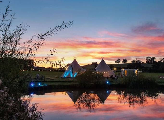 Outdoor Wedding Venues