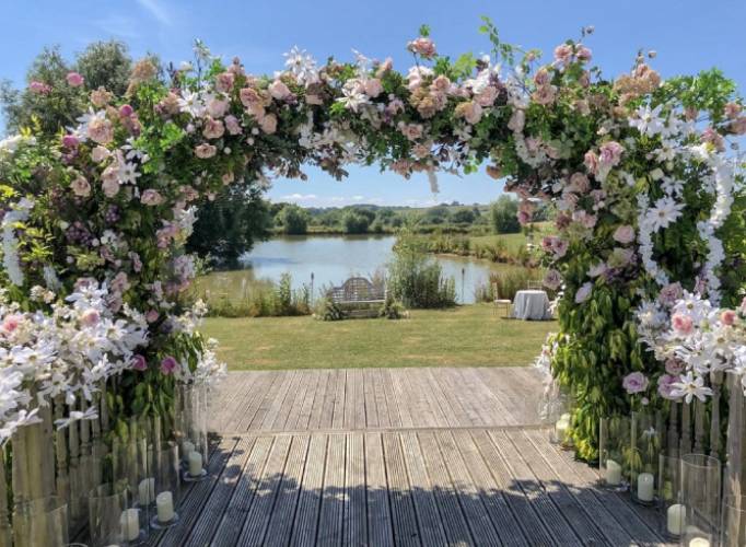 Outdoor Wedding Venues