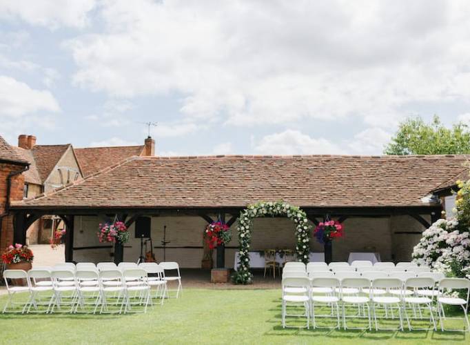 Outdoor Wedding Venues