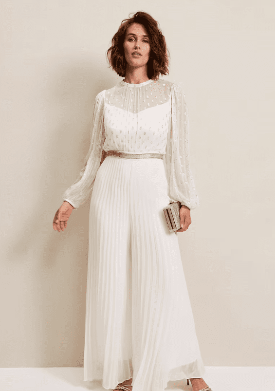 25 Stunning Wedding Dresses for Older Brides