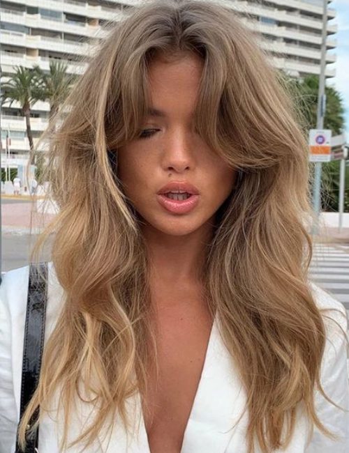 Bouncy Bangs
