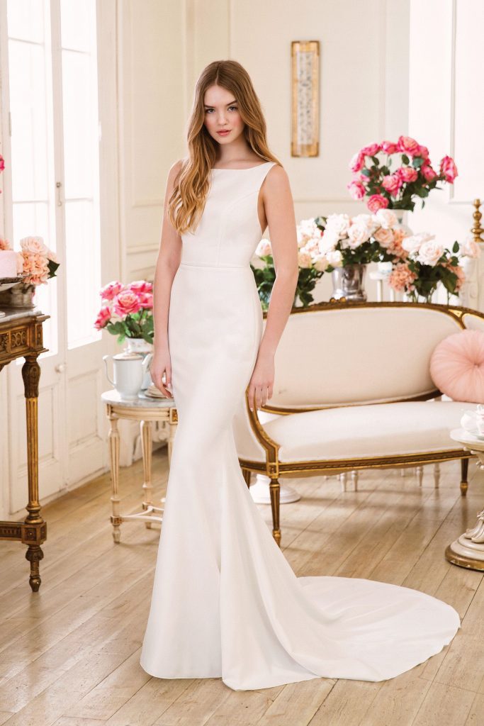 60 of Our Favourite Simple Wedding Dresses