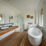 Master En-suite.jpg