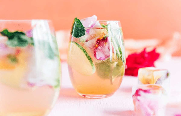 24 edible flowers