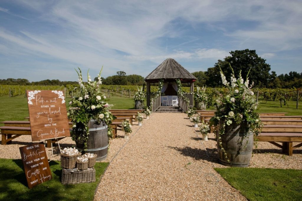 Three-choirs-vineyard-2