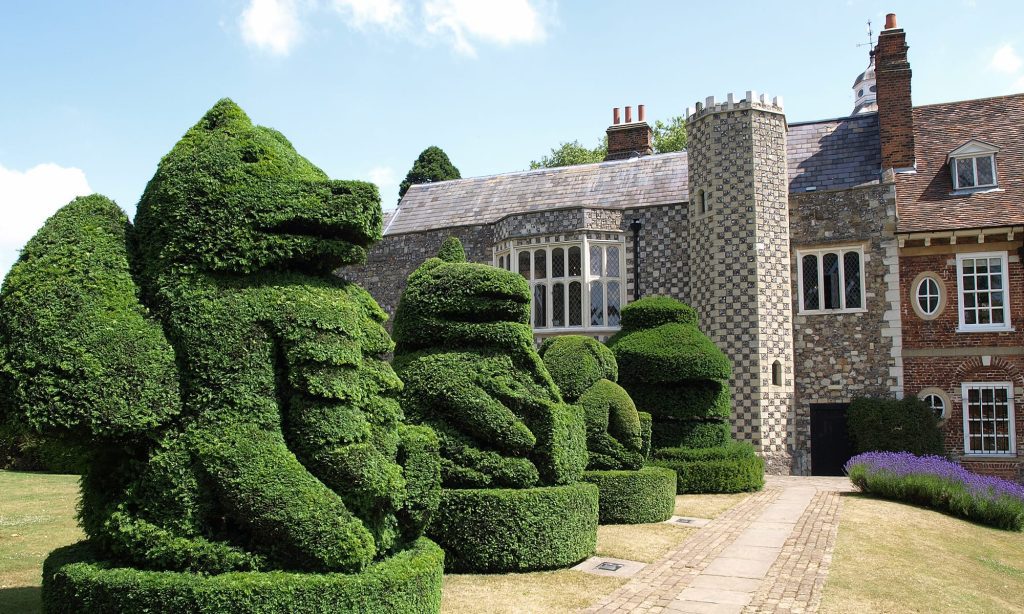 Hall-Place-Gardens-Front