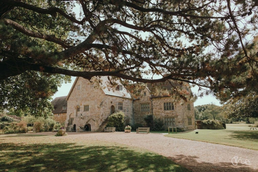 Michelham Priory House wedding vebue