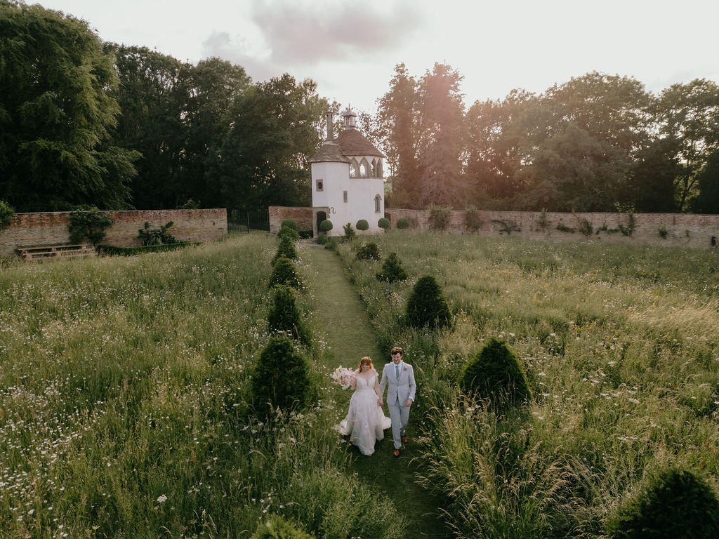 The Best UK Dry Hire Wedding Venues Creative Depiction 14