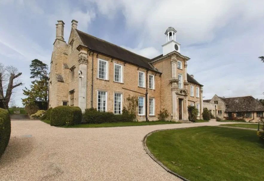 hinwick hall