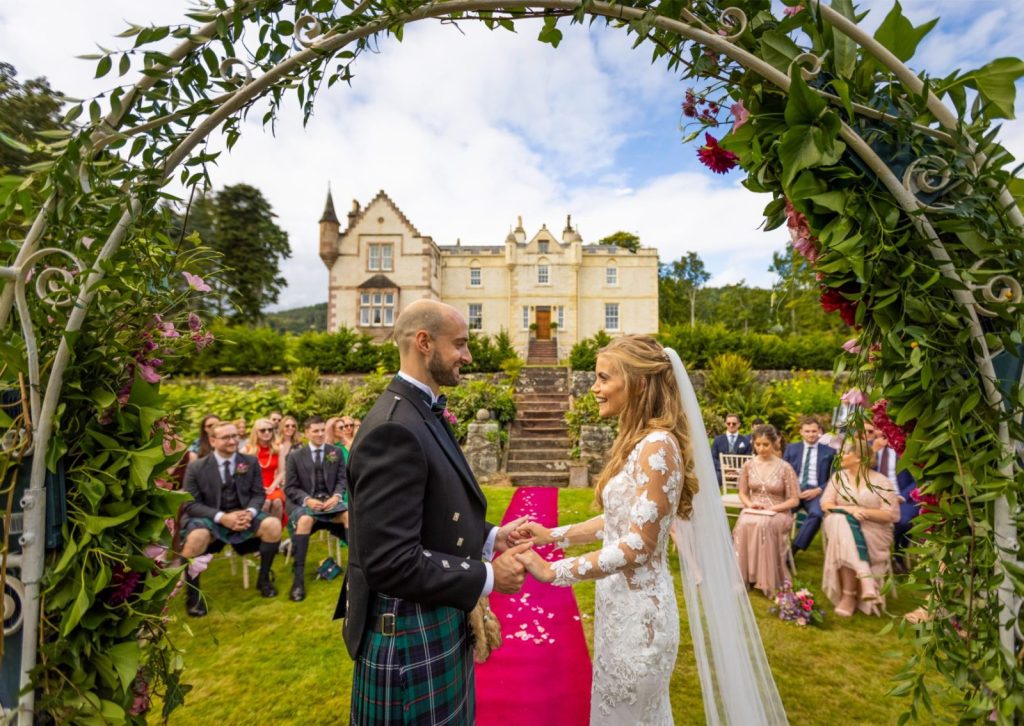The Best Exclusive Use Wedding Venues 2021091820Matt20and20Emily 7