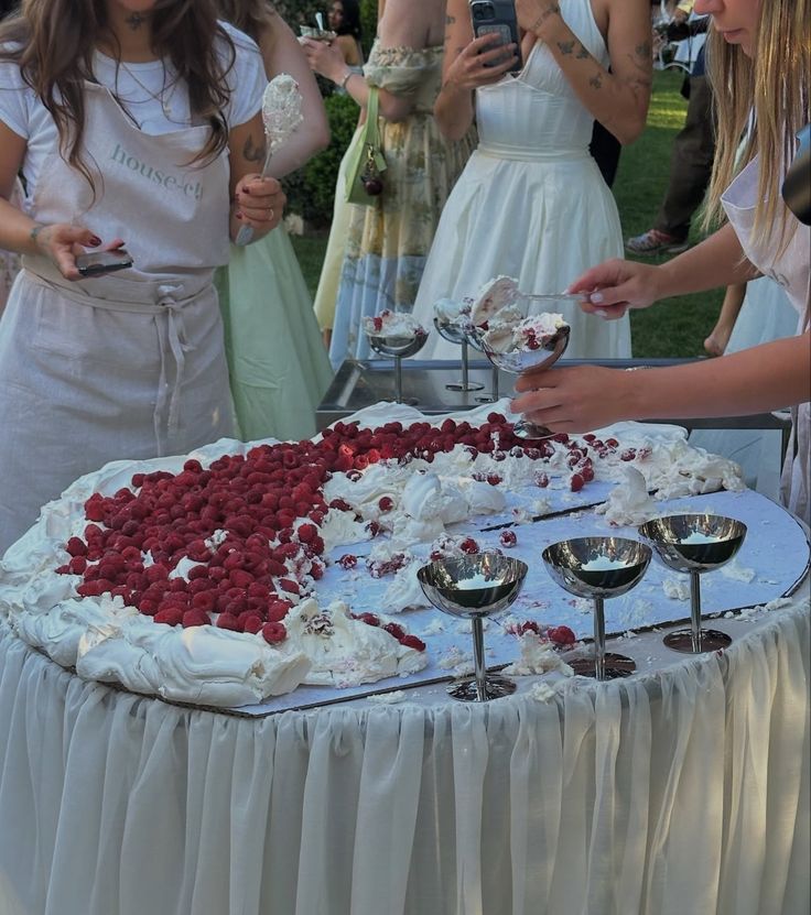 The Anti Wedding: Why Couples Are Doing Things Differently download 24T102945.291 5